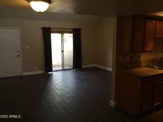 Photo #3: 6486994 Listing