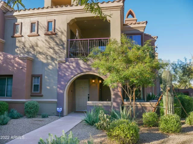 MLS: 6487066 Condo For Sale