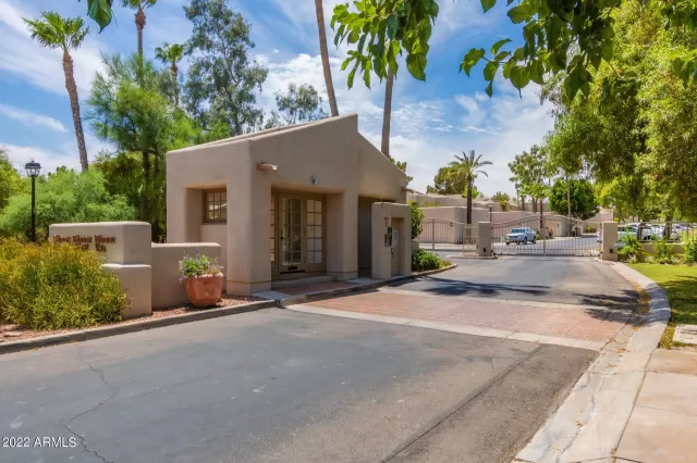 MLS: 6487142 Condo For Sale