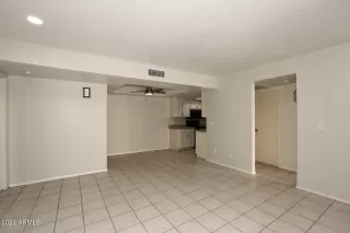 Photo #5: 6487169 Listing