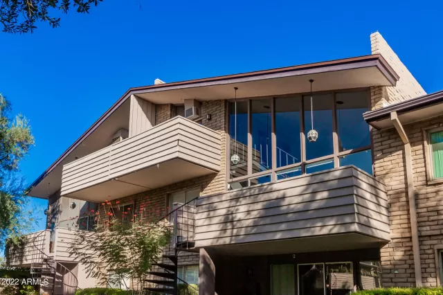 MLS: 6487267 Condo For Sale