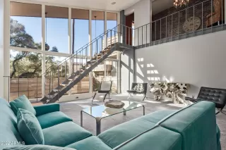 Photo #3: 6487267 Listing