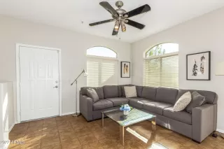 Photo #3: 6487268 Listing 