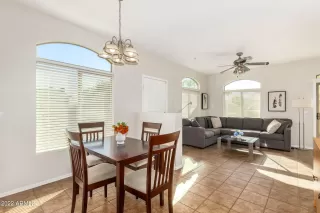 Photo #5: 6487268 Listing 