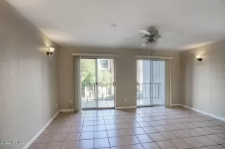 Photo #5: 6487369 Listing