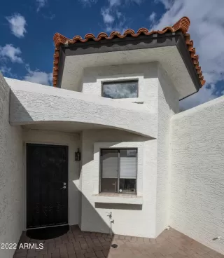 Photo #1: 6487409 Listing 