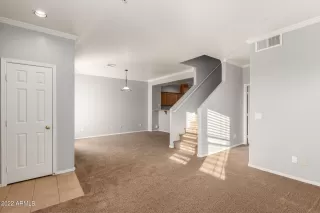 Photo #3: 6487635 Listing