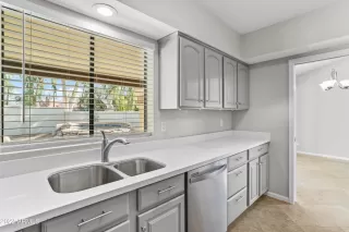 Photo #6: 6487841 Listing 