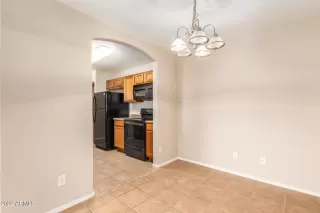 Photo #5: 6487879 Listing 