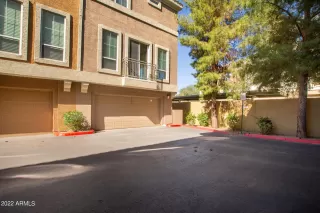 Photo #3: 6487880 Listing 