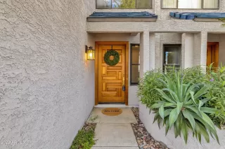 Photo #3: 6487992 Listing