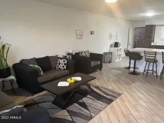 Photo #2: 6488153 Listing