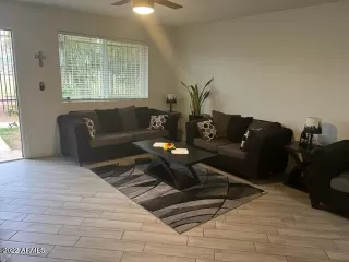 Photo #3: 6488153 Listing