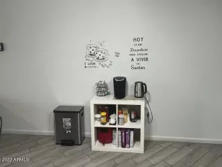 Photo #6: 6488153 Listing