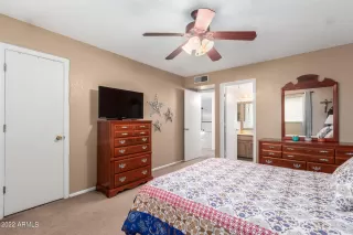 Photo #6: 6488163 Listing