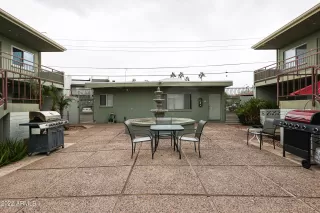 Photo #3: 6488238 Listing 