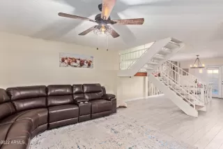 Photo #3: 6488282 Listing