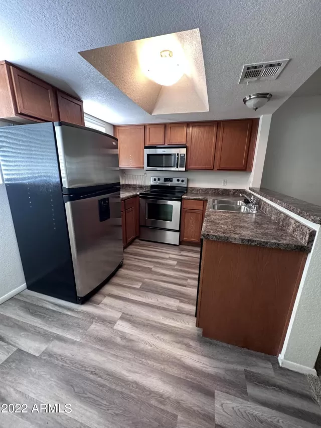 MLS: 6488408 Condo For Sale