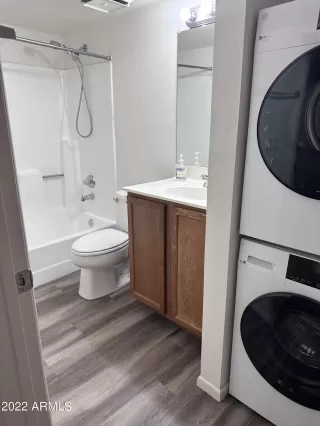 Photo #3: 6488408 Listing 