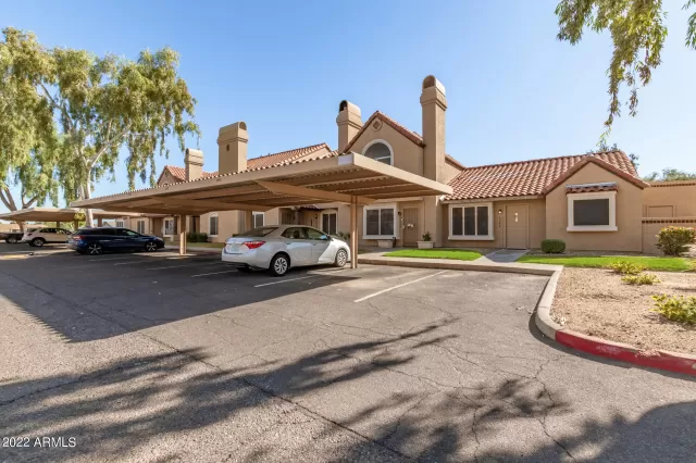 MLS: 6488462 Condo For Sale