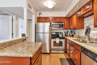 Photo #2: 6488484 Listing