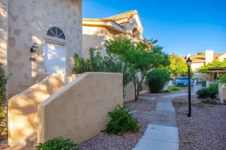 Photo #2: 6488616 Listing