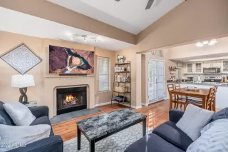 Photo #5: 6488616 Listing