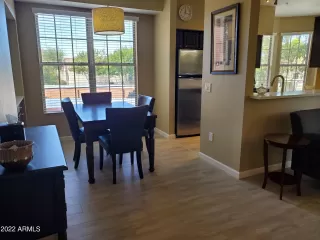 Photo #4: 6488986 Listing