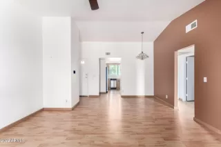 Photo #2: 6489116 Listing