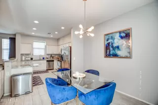 Photo #1: 6489286 Listing 