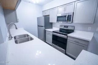 Photo #1: 6489330 Listing 