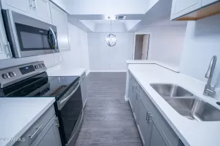 Photo #2: 6489330 Listing 