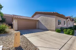 Photo #2: 6489491 Listing