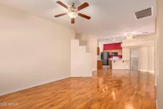 Photo #4: 6489491 Listing