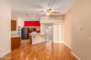 Photo #6: 6489491 Listing