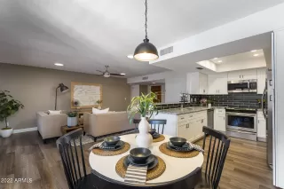 Photo #3: 6489629 Listing 