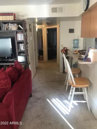 Photo #6: 6489639 Listing 