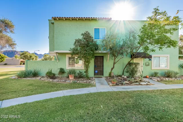 MLS: 6489770 Condo For Sale