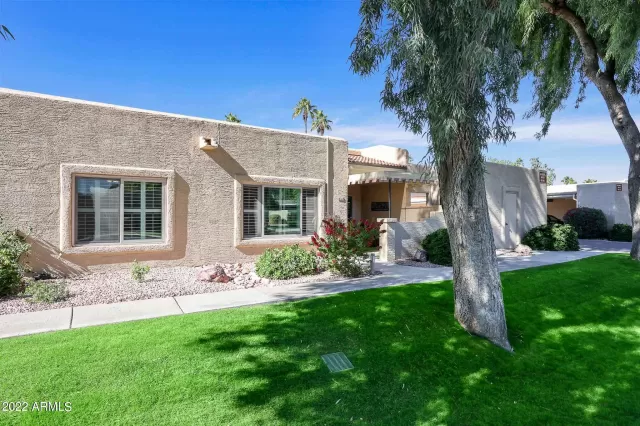 MLS: 6490195 Condo For Sale