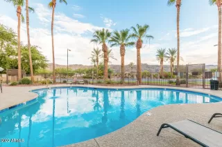 Photo #2: 6490282 Listing