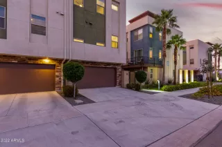 Photo #2: 6490384 Listing