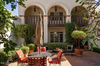 Photo #2: 6490457 Listing 