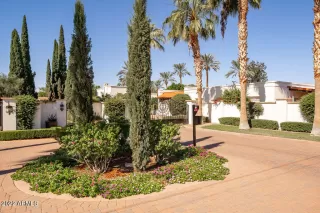 Photo #4: 6490457 Listing 