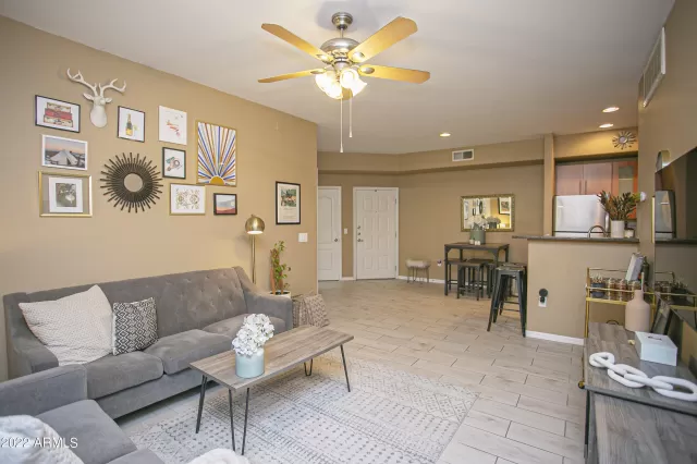 MLS: 6490510 Condo For Sale