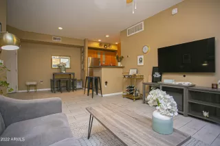 Photo #3: 6490510 Listing