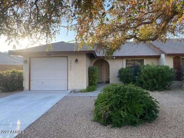 MLS: 6490621 Condo For Sale