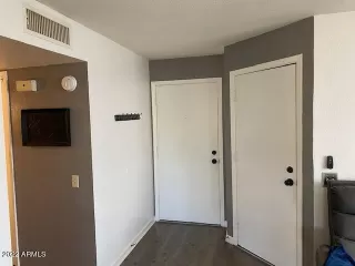 Photo #4: 6490621 Listing