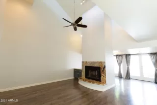 Photo #3: 6490733 Listing