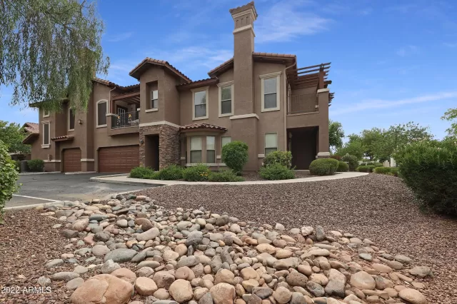 MLS: 6490754 Condo For Sale