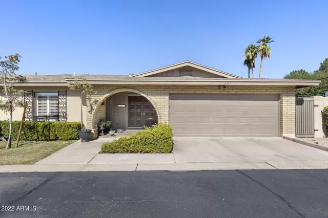 MLS: 6490809 Condo For Sale